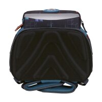 DerDieDas ErgoFlex Easy Set Ninja Fighter, seitliche Frontalansicht des Schulranzens mit Ninja-Motiv und ergonomischem Design