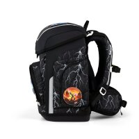 Ergobag Cubo Super ReflektBär 01510-900Z6-10, Frontansicht des Schulranzens mit reflektierenden Flächen und Bärenmotiv.